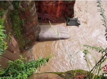 有我必勝 嘉寶馳援樂(lè )山圓滿(mǎn)完成抗洪救援任務(wù)