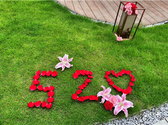 榮萬(wàn)家 | 以愛(ài)之名，時(shí)光造物，創(chuàng  )造每一份美好！